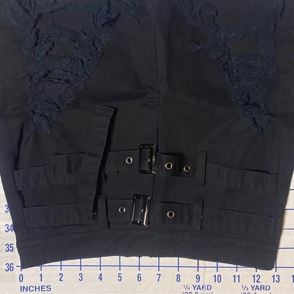 Carmar LA Skirt US 8 Black Mini Deconstructed Raw Hem Back Zipper Double Belt - Picture 7 of 9